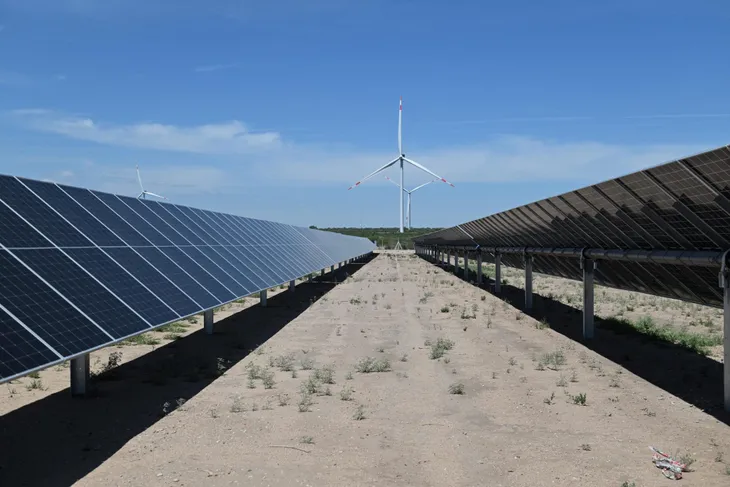 primer-parque-renovable-hibrido-solar-y-eolico-pcr-san-luis