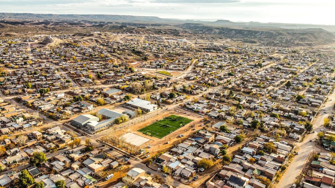 Vista aérea de Rincón de los Sauces, Neuquén