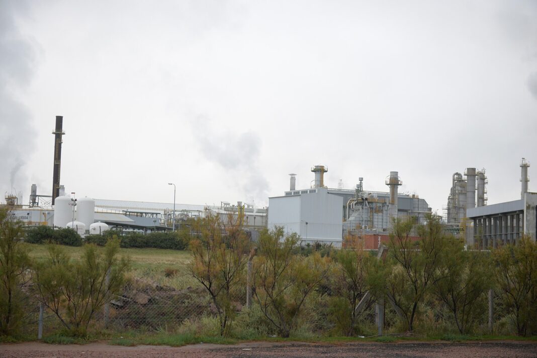 Instalaciones industriales en Ingeniero White, Bahía Blanca